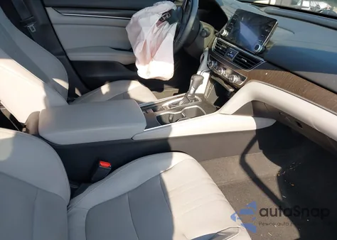 2018 Honda Accord Touring из США, поврежденный, VIN 1HGCV1F90JA134479